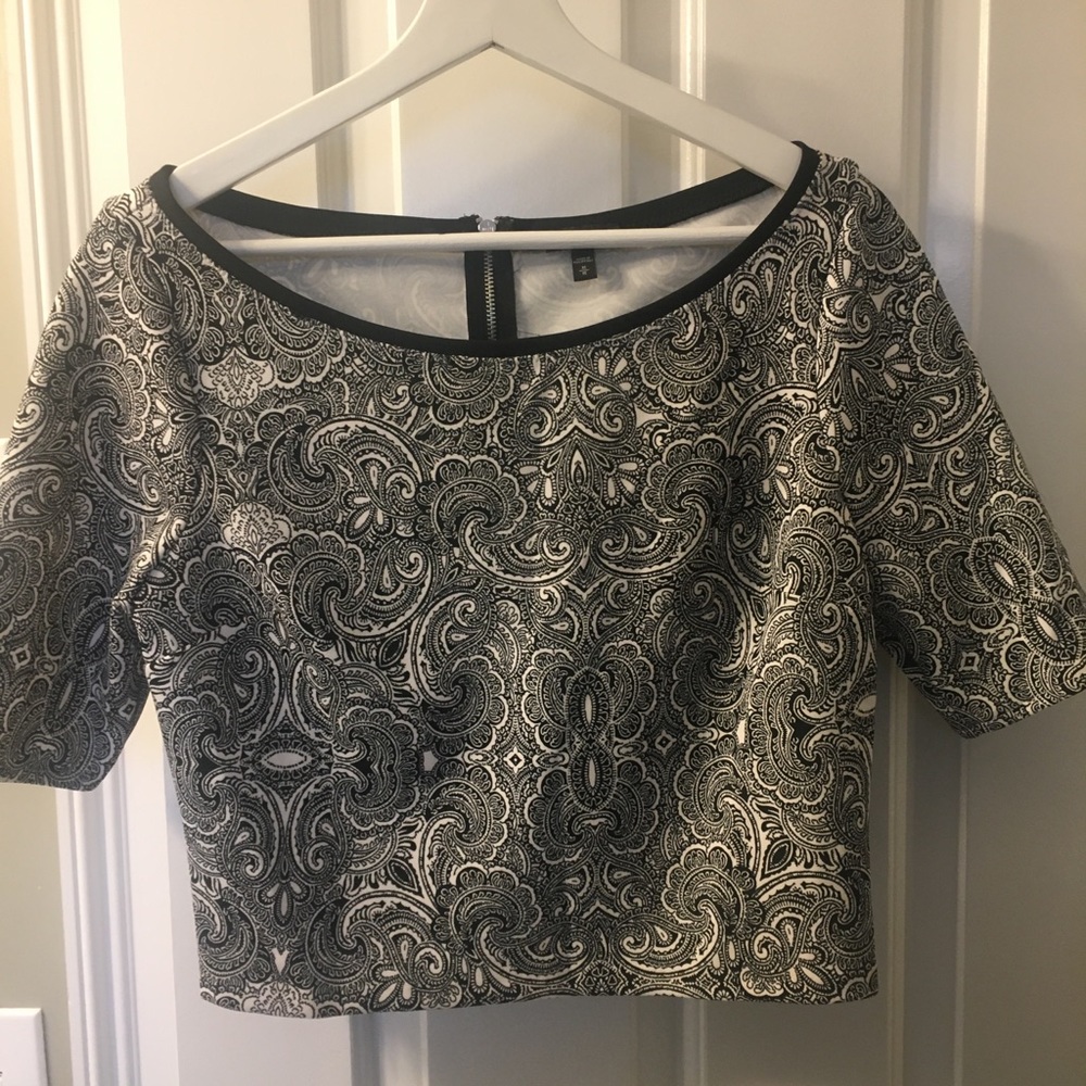 Express Pattern Crop‎